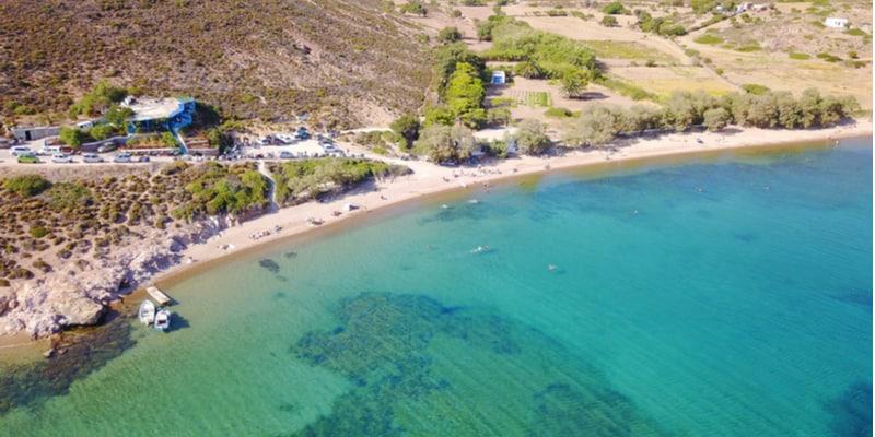 mykonos-spiaggia-sabbia