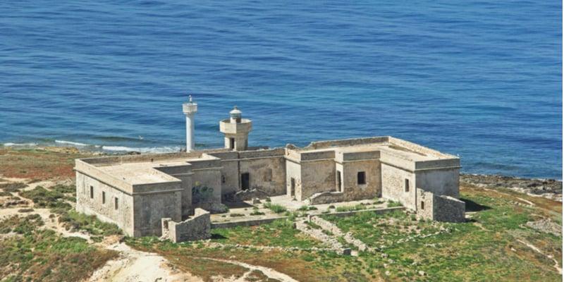 faro-isola-delle-correnti
