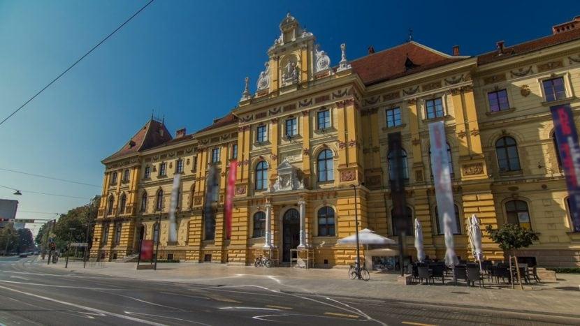 Museum der Kunst und Handwerke