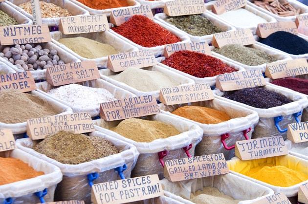 misir-carsisi-gewuerzmarkt-in-istanbul