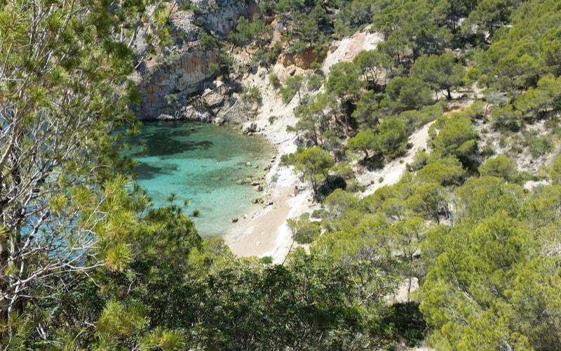 cala-blanca