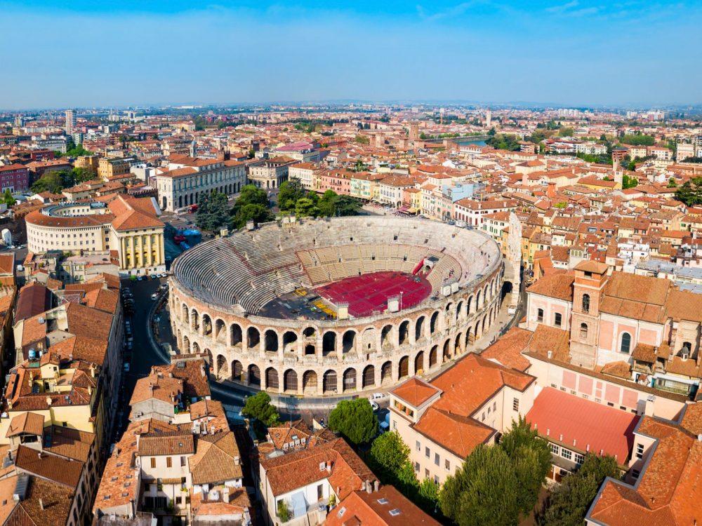 Luftaufnahme der Arena von Verona