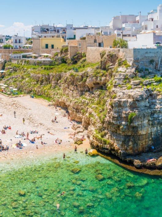 Die schönsten Strände 2025 in Bari, Monopoli und Polignano a Mare