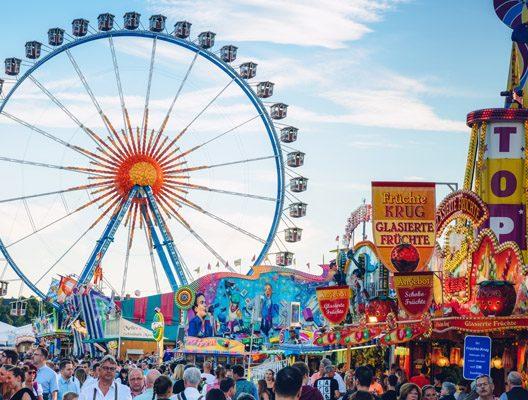 Oktoberfest 2020 in München: wie man einen Besuch günstig organisiert