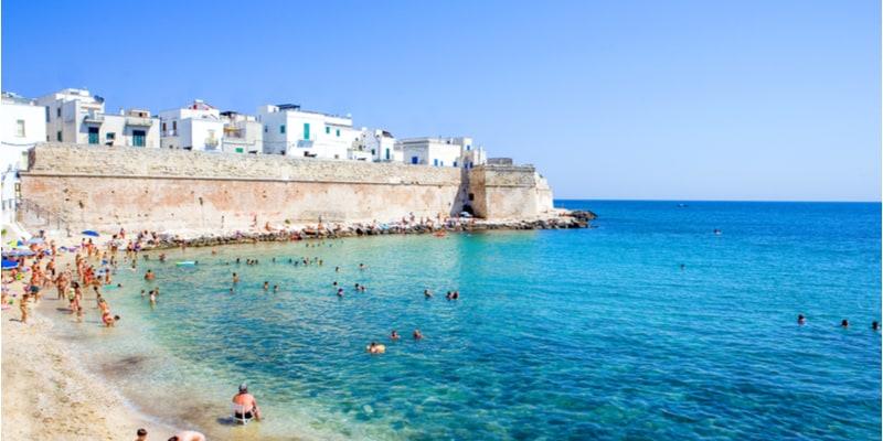 Monopoli am Meer