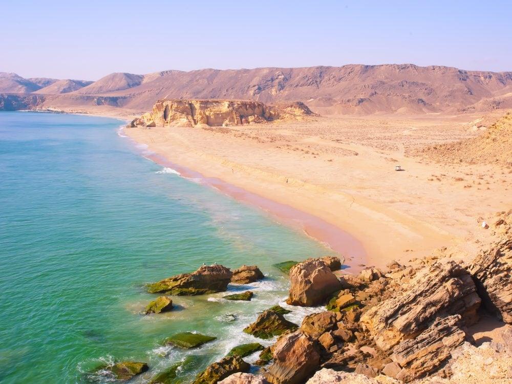Kann man im Oman im Januar schwimmen? Temperaturen und die besten Strände