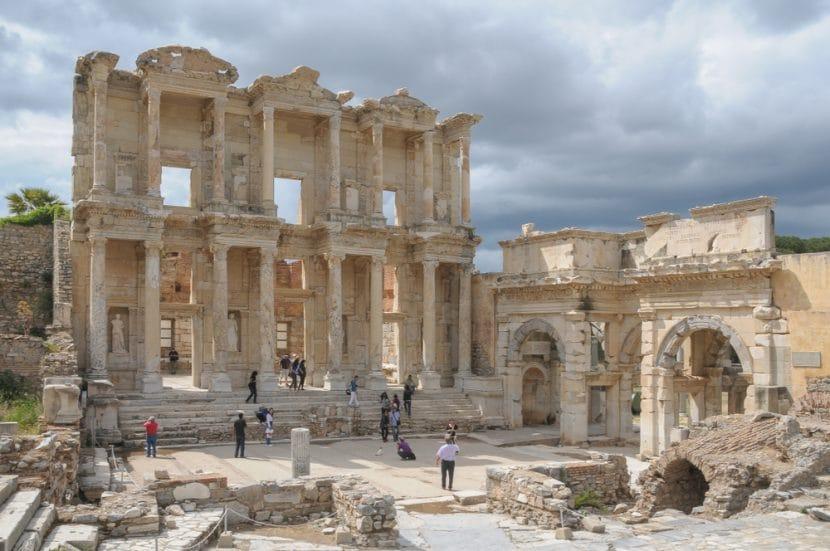 Bibliothek von Celsus