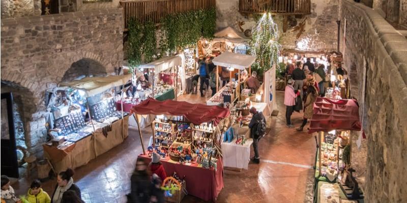Weihnachtsmärkte im Schloss Limatola