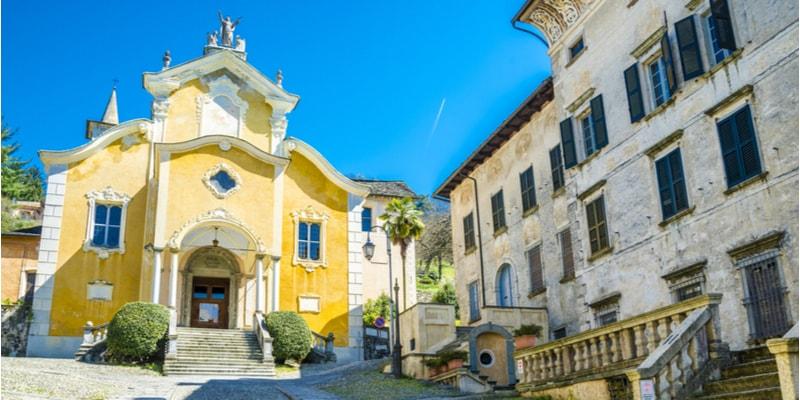 lago-d-orta-chiesa