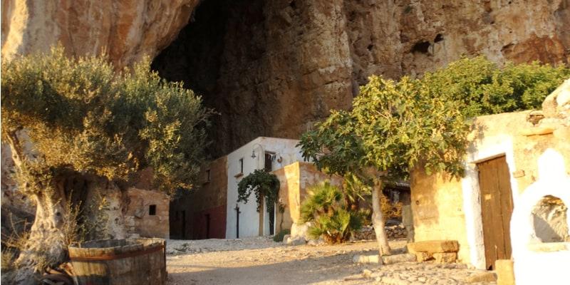 Grotta Mangiapane