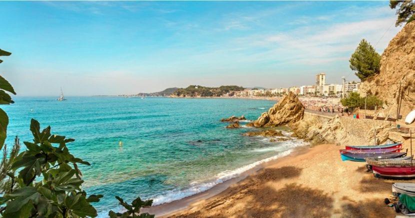 Lloret de Mar: was man sehen kann, die schönste Strände und wie man dorthin kommt