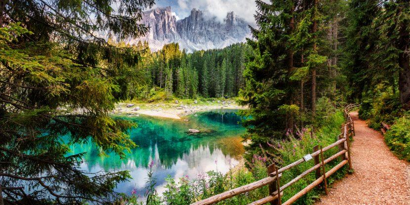 Lago di Carezza: dove si trova, come arrivare e cosa fare