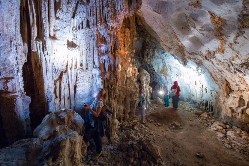 Höhle von Rača