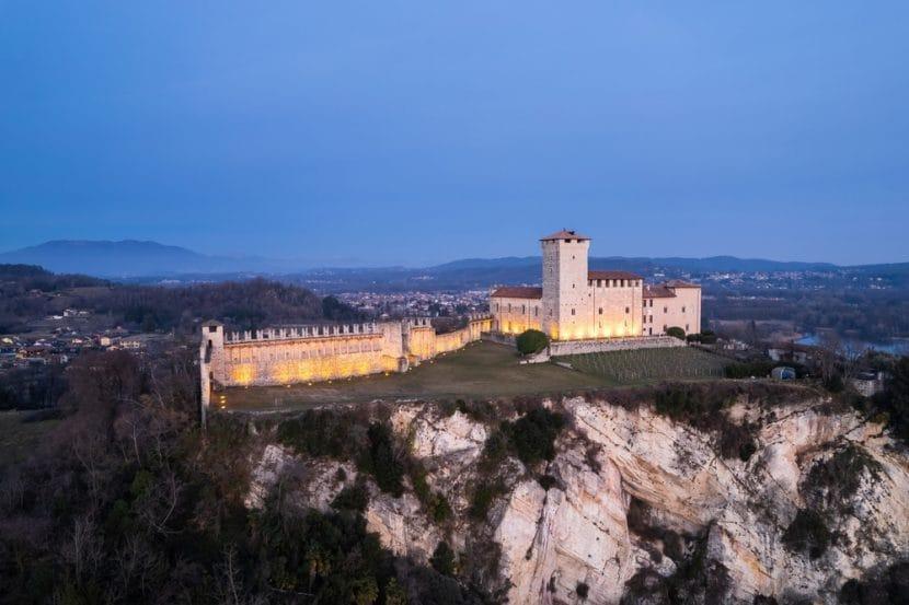 Burg Angera