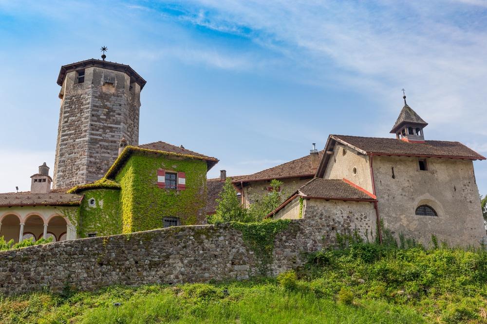 Burg Valer