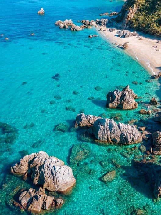 Der kalabresische Strand, der wie ein unberührtes Paradies aussieht (und den niemand kennt)