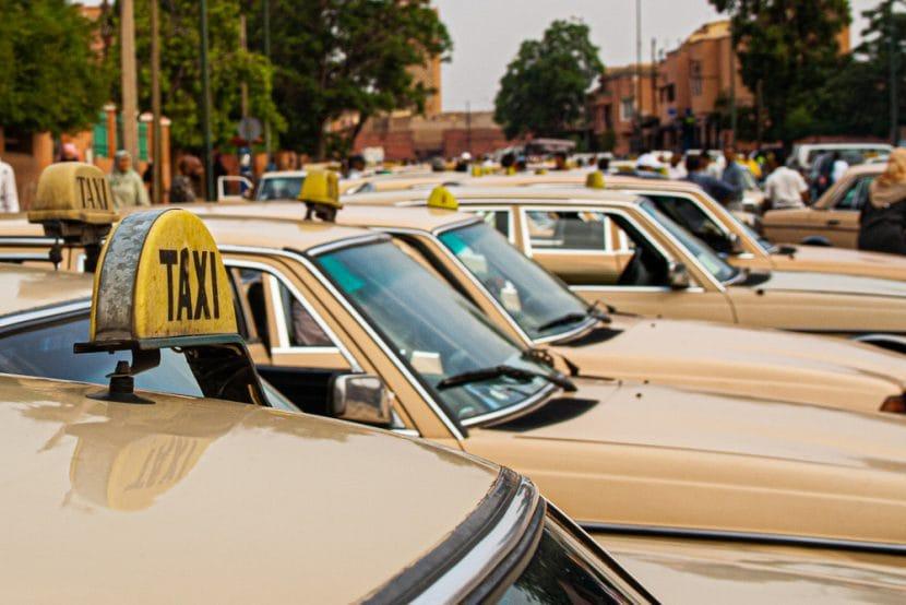 Taxi