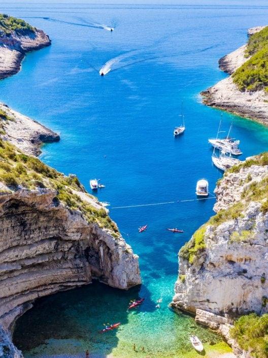 Insel Vis, Kroatien: Strände und Sehenswürdigkeiten