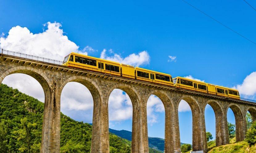 Train Jaune