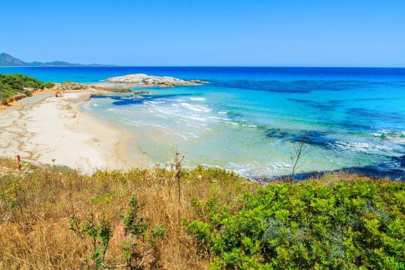 Strände und günstiges Meer in Italien