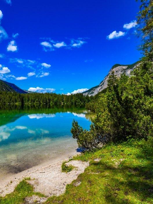In Trentino gibt es ein Tal, das wie ein verwunschenes Garten aussieht