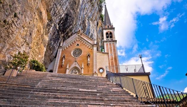 santuario-madonna-corona