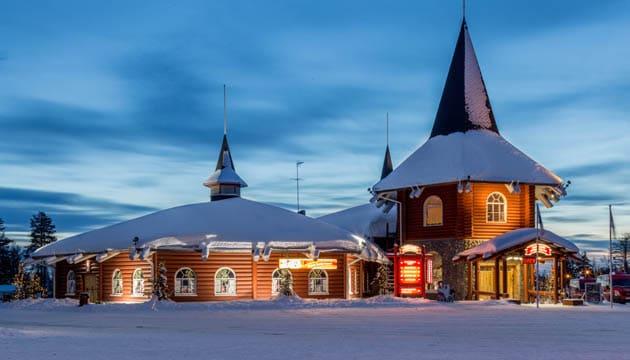 weihnachtsmann-dorf-rovaniemi