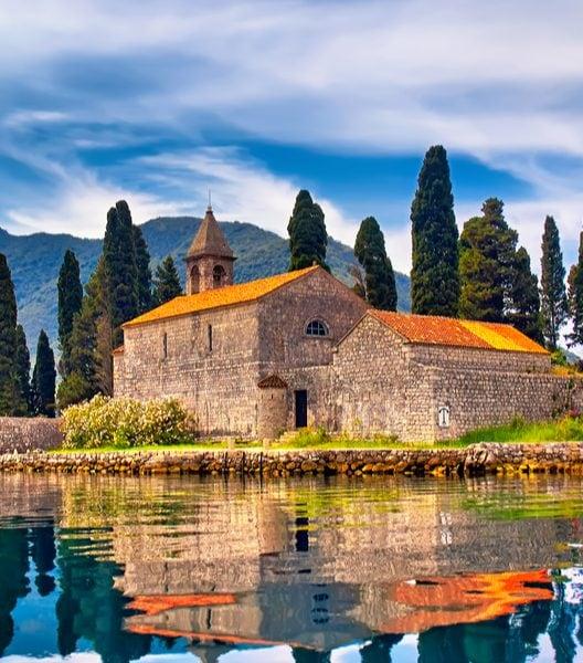 Low-Cost-Ankunft in Kotor, Montenegro