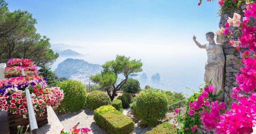 Was man auf Capri sehen kann: die besten Dinge zu tun zwischen Meer, Faraglioni und Stränden