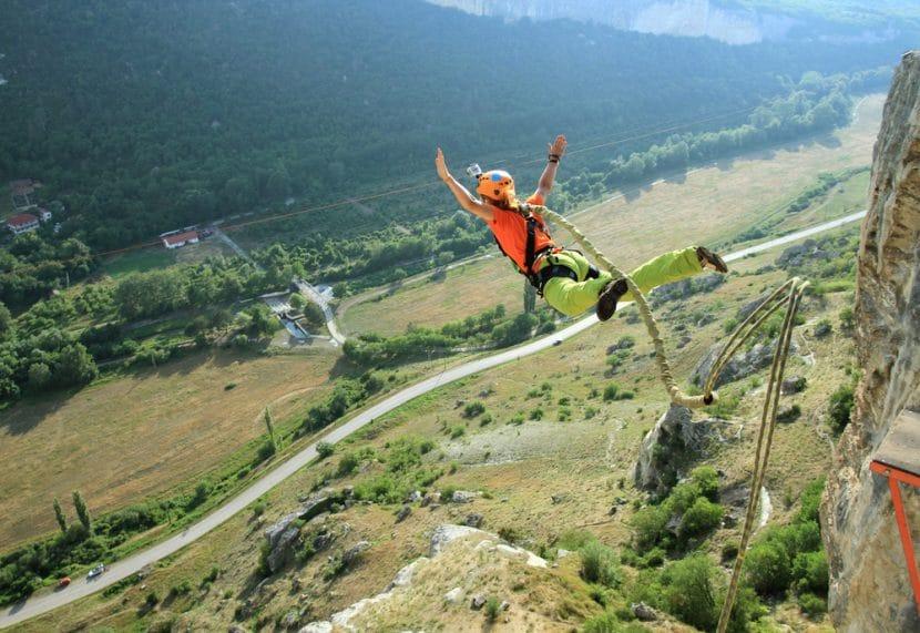 Bungee Jumping