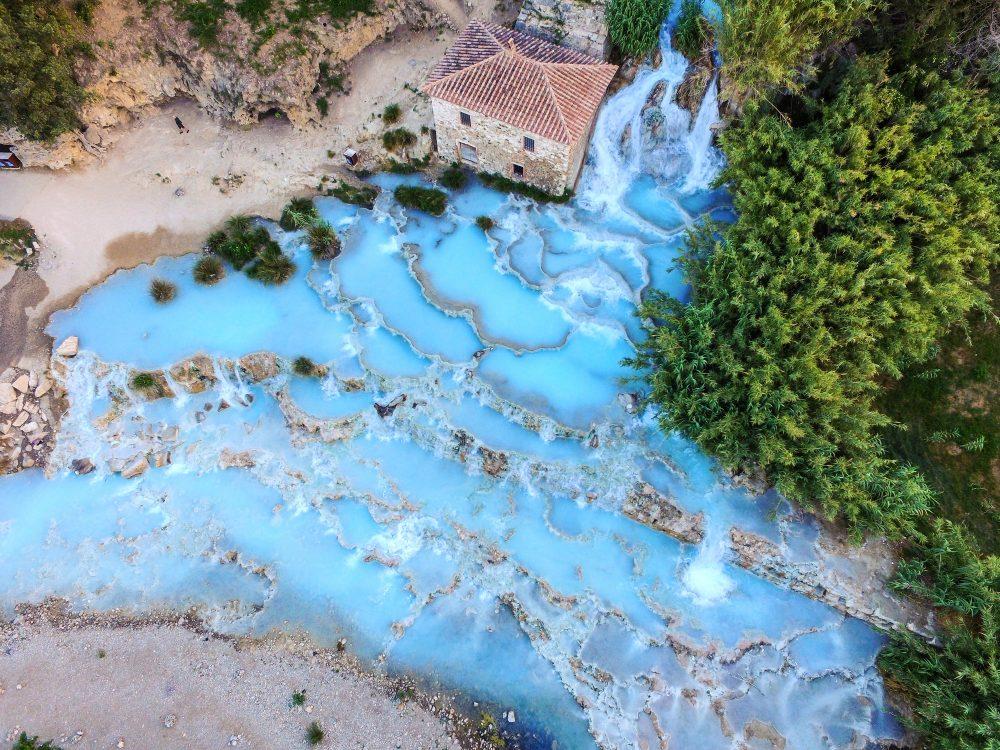 Therme im Frühling